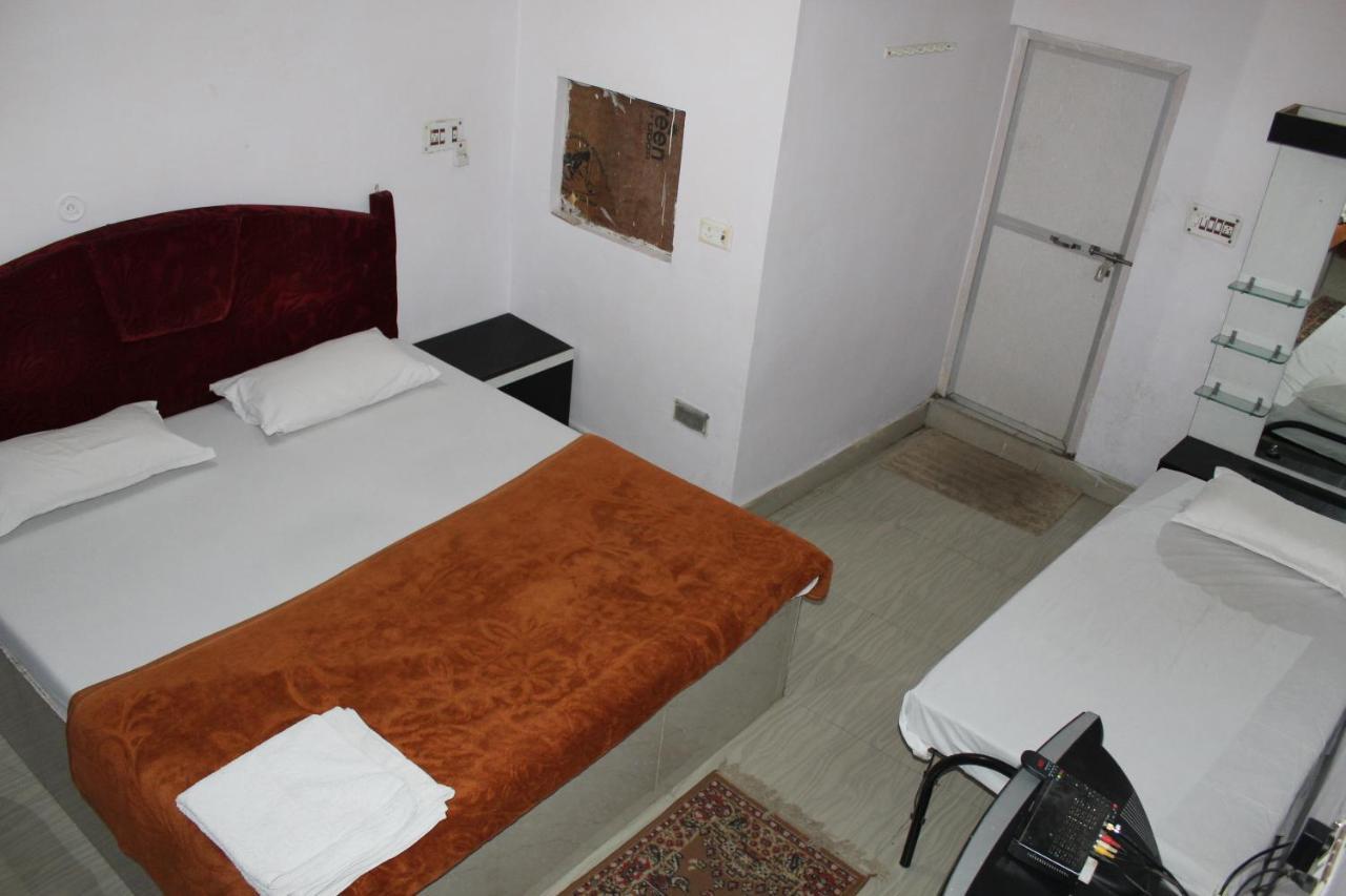 Hotel Sunset Orchha Exterior photo